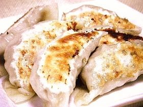 秘伝のお店の味 ギョーザ!