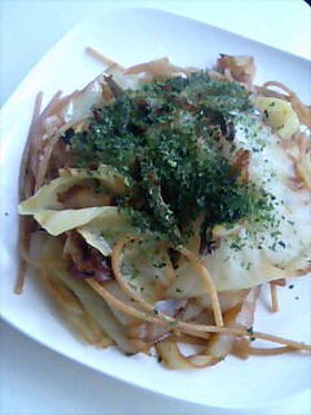 キャベツの塩蒸しそば