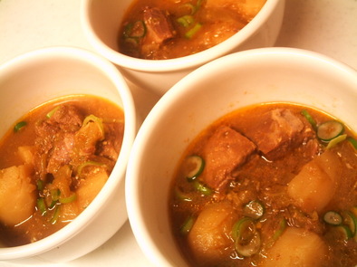 スロークッカーで簡単☆豚肉の辛味噌スープの写真