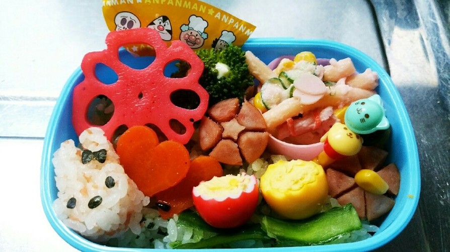 彩り幼稚園弁当の画像