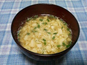ふわふわ☆豆腐と卵の味噌汁