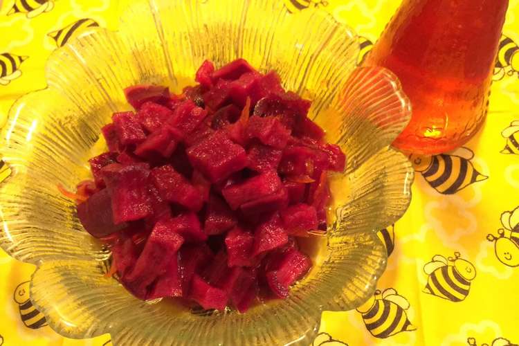 赤大根で 柚子入り 蜂蜜大根 お漬物 レシピ 作り方 By ちっちゃいもの倶楽部 クックパッド