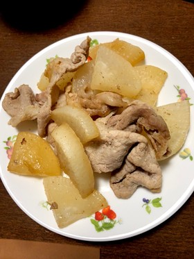 豚バラと大根のポン酢炒め