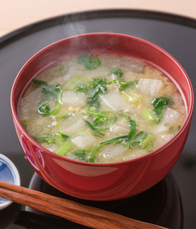 春の七草みそ汁