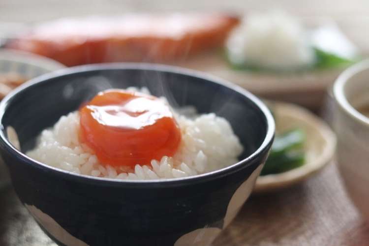 ほかほかご飯が止まらない黄身の醤油漬け レシピ 作り方 By マユミリオン クックパッド 簡単おいしいみんなのレシピが376万品