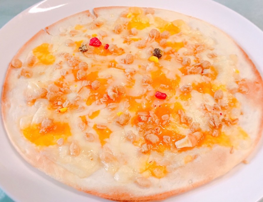 朝食！簡単☆チーズと蜂蜜のグラノーラピザの画像