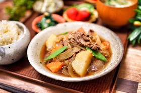 安い肉でも美味しい肉じゃが