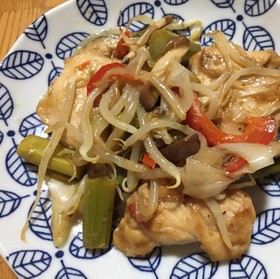 鶏肉と野菜の柚子コショウ炒め