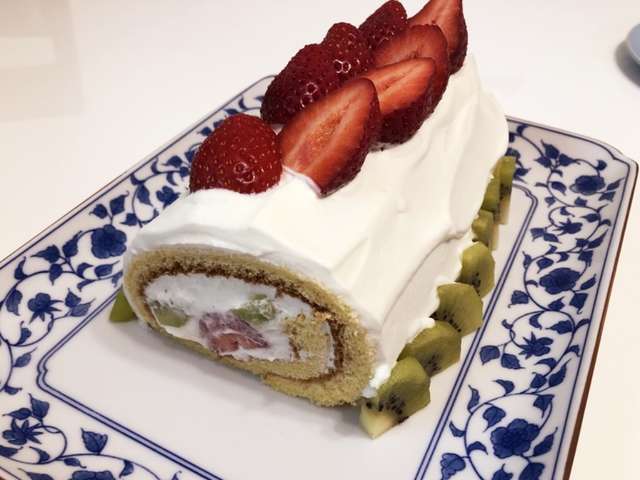 共立て ロールケーキ ロングサイズ レシピ 作り方 By Nao1 クックパッド