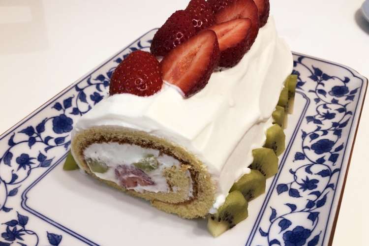 共立て ロールケーキ ロングサイズ レシピ 作り方 By Nao1 クックパッド 簡単おいしいみんなのレシピが350万品