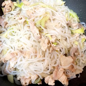 ダイエットにも!白滝塩焼きそば風!!