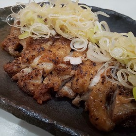 若鳥の胡椒ソテー❗️ご飯がススム