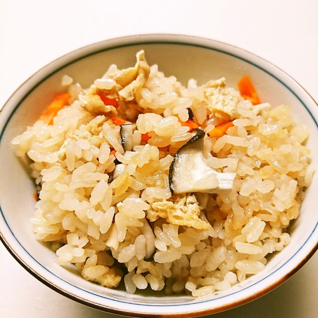 炊き込みご飯 お米2合 炊飯器 レシピ 作り方 By Cookpig クックパッド 簡単おいしいみんなのレシピが357万品