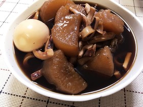 圧力鍋でイカと大根の煮物
