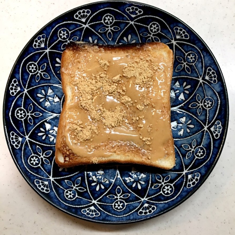 ピーナッツペースト＆きな粉のトーストの画像