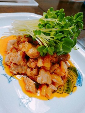 あたた生だししょうゆで鶏もも肉のハワイ風