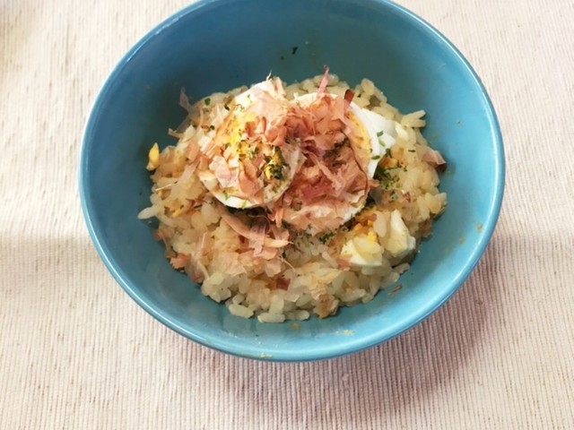食欲のないときの朝ごはんに ゆで卵ご飯 レシピ 作り方 By Crazy Boy クックパッド 簡単おいしいみんなのレシピが355万品