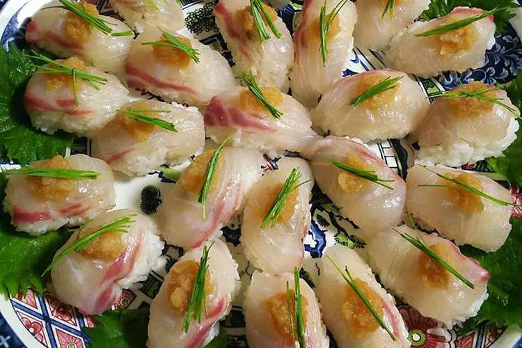 鯛 おろしポン酢握り寿司 レシピ 作り方 By Mikanmama3 クックパッド 簡単おいしいみんなのレシピが376万品