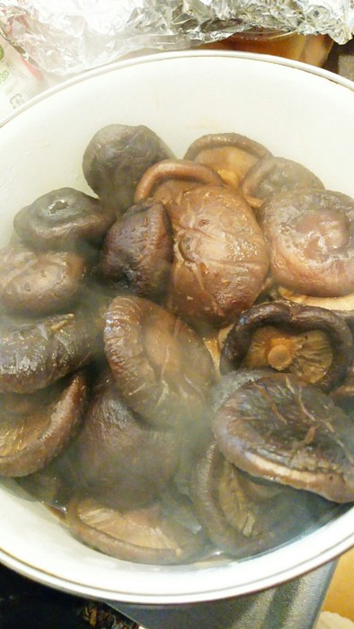 干し椎茸の甘煮の写真