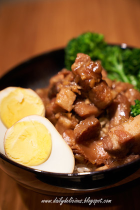 魯肉飯(ルーローファン)