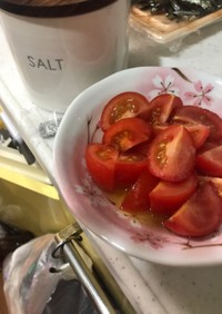簡単トマトのサラダ