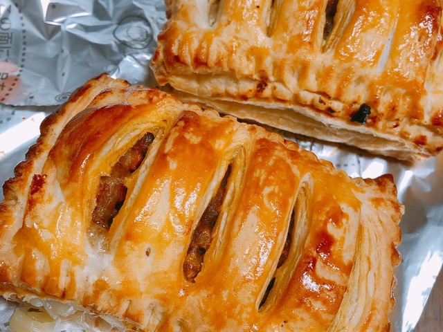 チーズとろ りミートパイ レシピ 作り方 By Ai07 クックパッド 簡単おいしいみんなのレシピが377万品