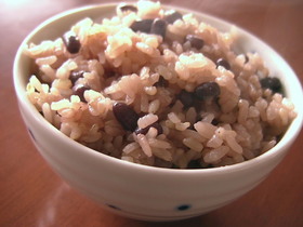 *炊飯器でお赤飯*