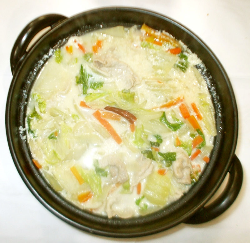豆乳味噌鍋♪簡単な豚肉と白菜の豆乳鍋の画像
