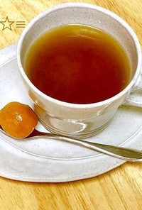 簡単☆ポカポカ温まる♬生姜入り金柑紅茶