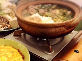 味噌仕立てのしゃぶしゃぶ鍋