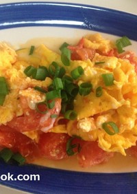 トマトと卵の簡単炒め(西紅柿炒鶏蛋)