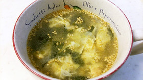 ダシダでワカメたまごスープ。