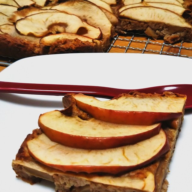 ノンオイル林檎ヨーグルトケーキ レシピ 作り方 By Kren クックパッド 簡単おいしいみんなのレシピが349万品