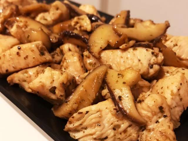 鶏肉ときのこイタリアンハーブミックス炒め By Ar クックパッド