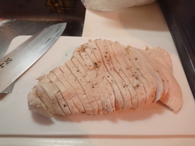 鶏胸肉をポリ袋でサラダチキン的なの写真
