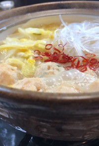 ヘルシー☆白菜漬け・鶏団子・春雨の白湯鍋