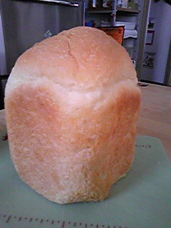 ヨーグルト＆コーンミールの食パン「HB」の画像