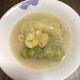クリームシチュー仕立て☆のロールキャベツ