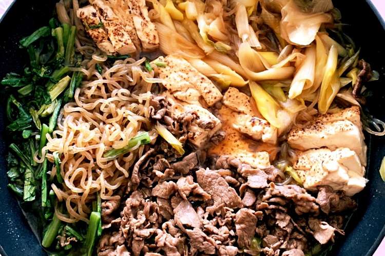 フライパンで作るすき焼き風煮 レシピ 作り方 By みさみかキッチン クックパッド 簡単おいしいみんなのレシピが352万品