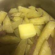 超簡単!さつまいも塩バターの写真