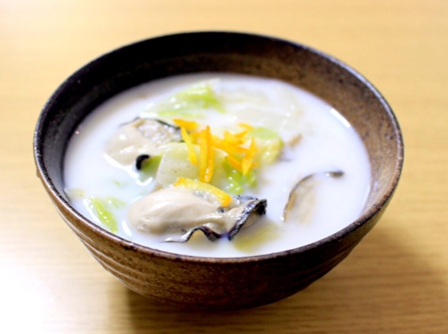 牡蠣と白菜のミルク煮の画像
