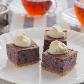 パープルスイートロードのプチケーキ