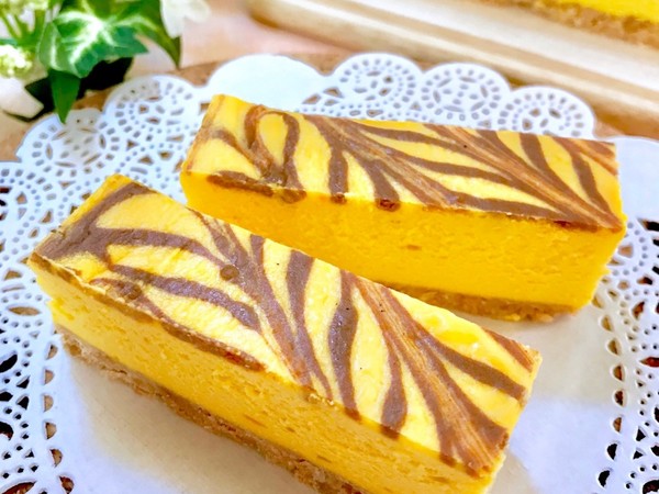 *かぼちゃのスティックチーズケーキ*
