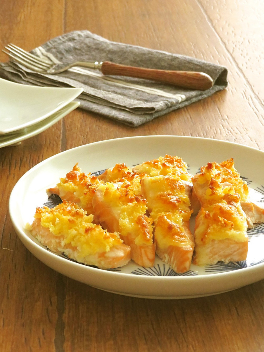 トースターで簡単☆鮭のマヨチーズパン粉焼の画像