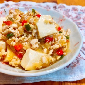 辛くない鶏ひき肉ヘルシー野菜入り麻婆豆腐