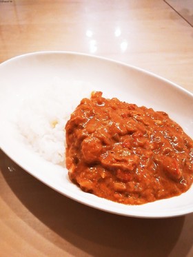 市販のルーで✱トマトバターチキンカレー