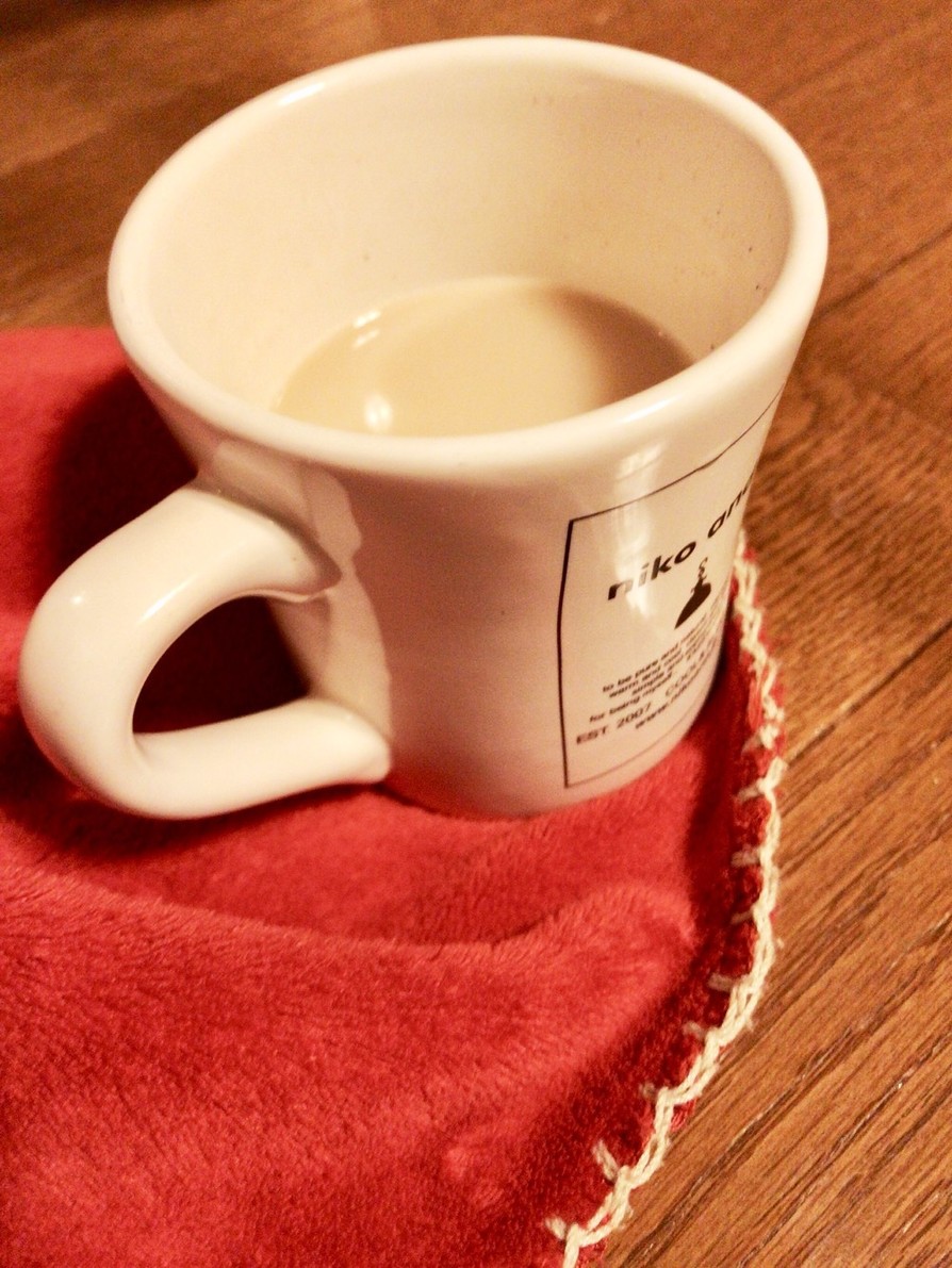 辛いときに飲む麦茶ミルクティ。の画像