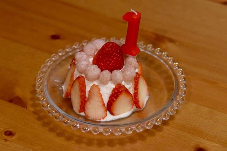 簡単かわいい 食パンのお誕生日ケーキ レシピ 作り方 By Makiki クックパッド