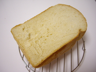 メイプル香るふんわ〜り食パンの写真