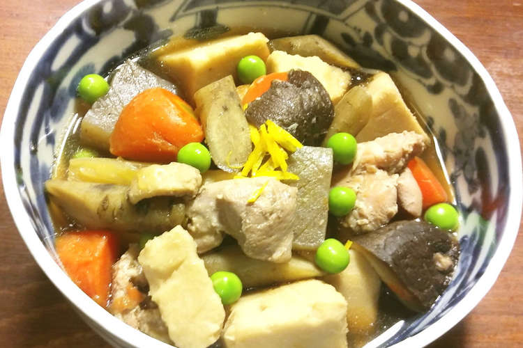 八頭で薄味の筑前煮 レシピ 作り方 By Guzavie クックパッド 簡単おいしいみんなのレシピが360万品